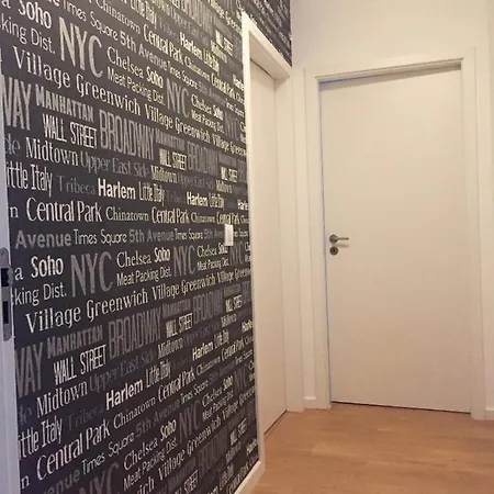 Lisbon Apartment דירה *