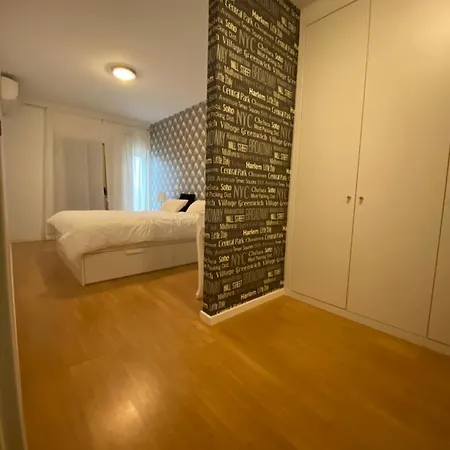 דירה Lisbon Apartment ליסבון